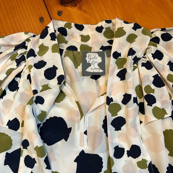 GIRLS FROM SAVOY 4 Silk Shell Print Secretary Blouse Tie Neck Ruffled - Picture 3 of 8
